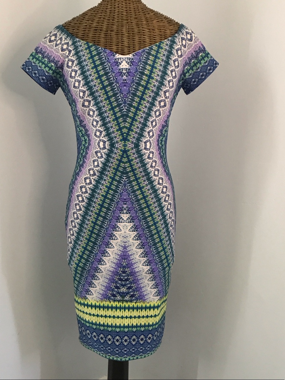 Bisou Bisou Printed V-Neck Sheath Dress in Blue, Green & Purple